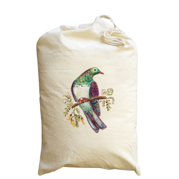 Kereru Bird, Seed Dispersal bird Thumbnail